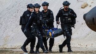 S.W.A.T.: Los hombres de Harrelson (T4): Ep.10 Enterrada
