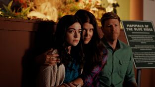 Blue Ridge (T1): Ep.6 Encerrados