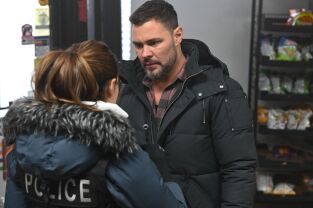 Chicago P.D. (T10): Ep.17 Desde las profundidades