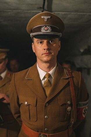 El ascenso de los nazis: la caída: ¿Quién lo traicionará?