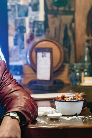 Young Rock (T2): Ep.2 Una paternidad sin precedentes