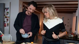 Mismatch (T4): Ep.5 Amor sin fronteras