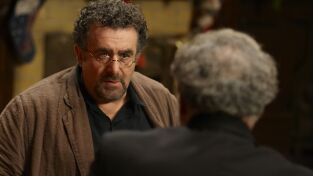 Warehouse 13 (T2): Ep.13 El amigo invisible