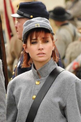 Warehouse 13 (T3): Ep.4 Reina por un día