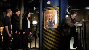 Warehouse 13 (T4): Ep.19 Todo el tiempo del mundo